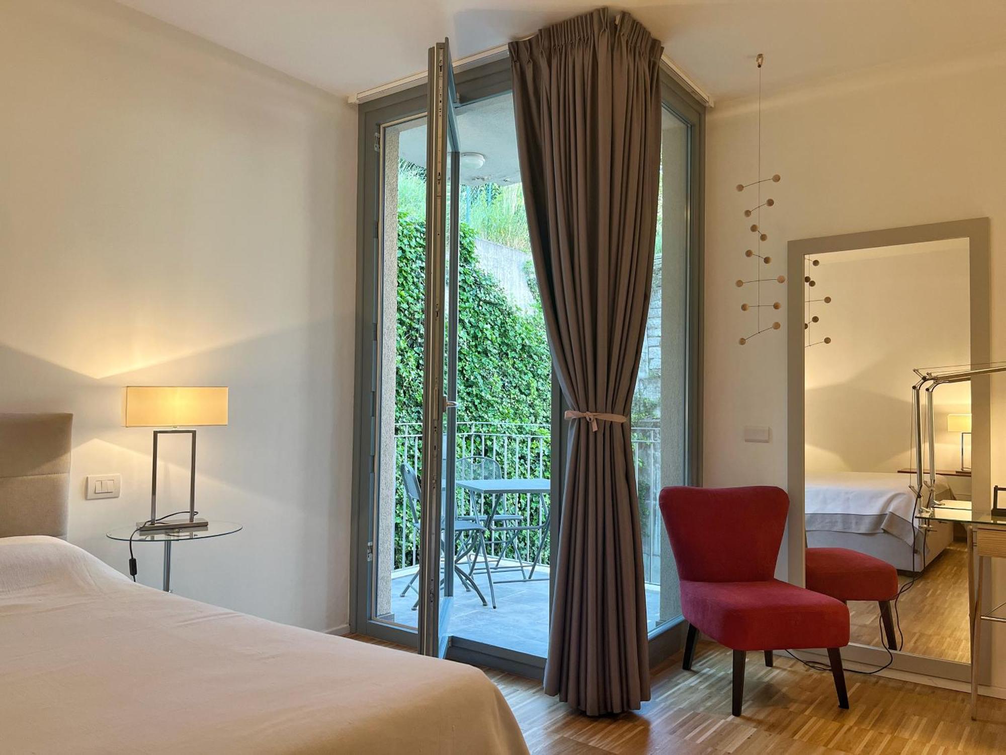 Residenza I Melograni - Suite Домазо Екстер'єр фото